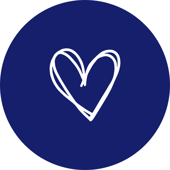 Weißes Herzsymbol auf dunkelblauem Hintergrund – steht für persönlichen Kundenservice mit Herz und Engagement bei Fein und Rein.